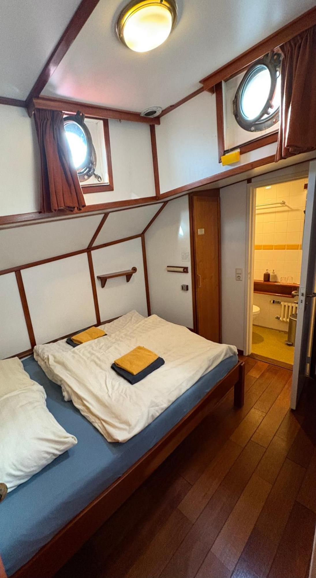 Hotelboot Zwaan Amsterdam Exteriör bild
